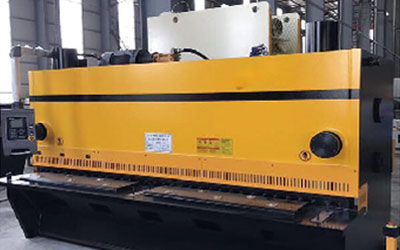 數(shù)控剪板機